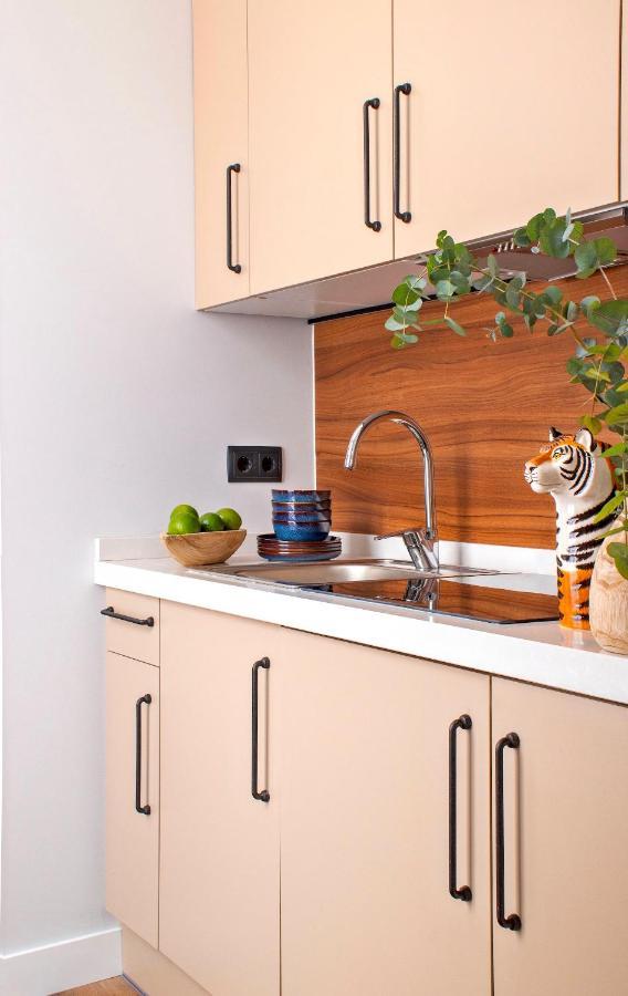 Modern Bright - 1bedroom 1 Bathroom - La Latina Apartamento Madri
